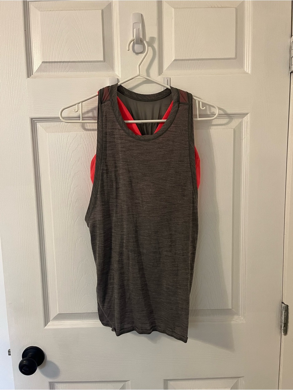 Lululemon Size 6-8 (no tag) Tank Top with Coral Sports Bra Layer